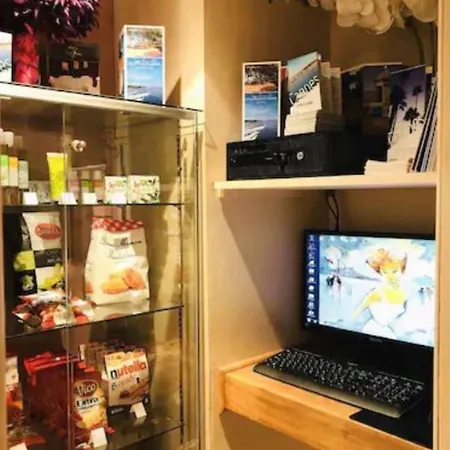 酒店 菲斯蒂瓦酒店 3*