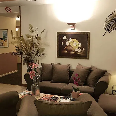 酒店 菲斯蒂瓦酒店 3*
